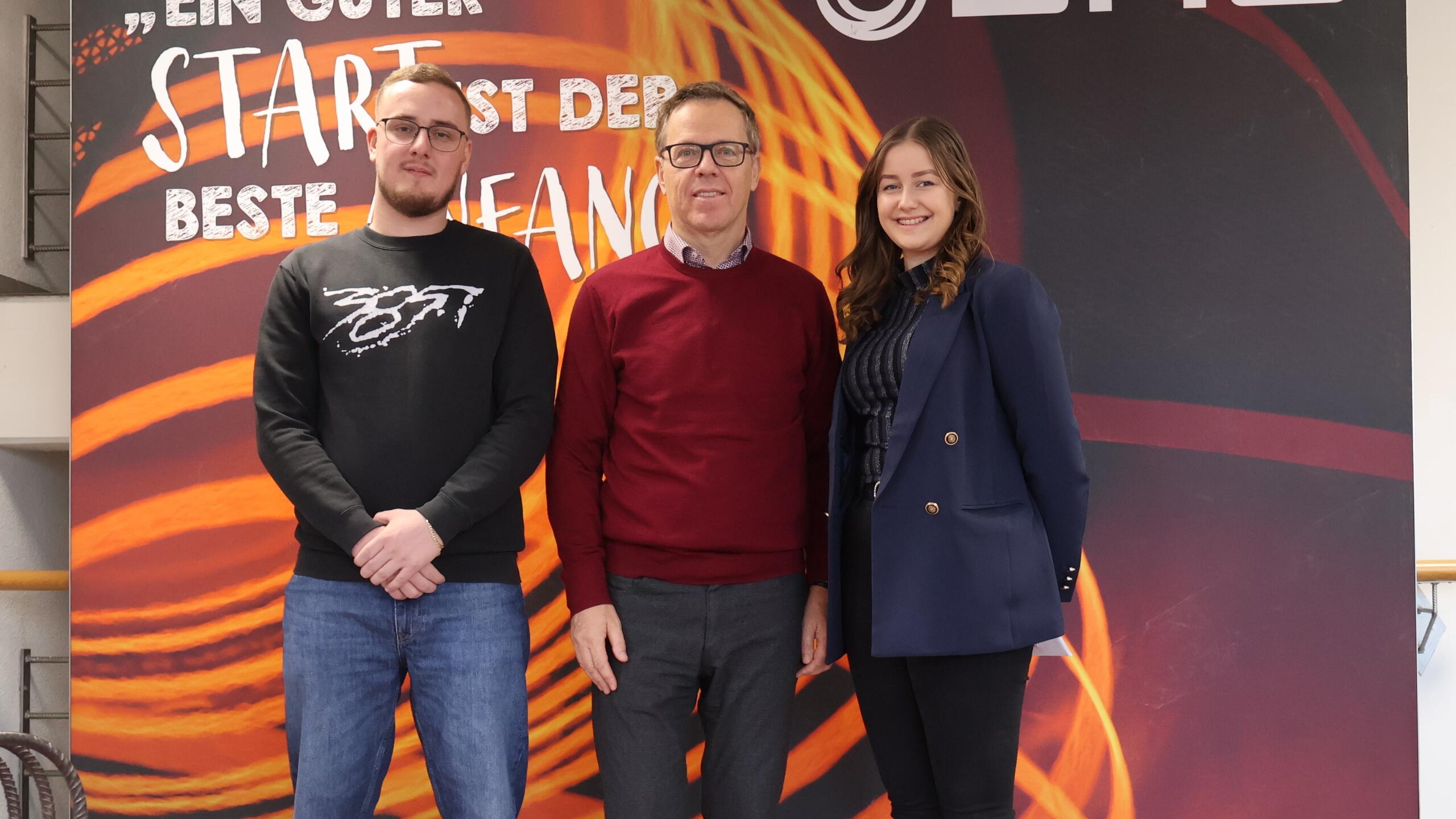 Azubis glänzen mit Bestleistung: Ehrung auf der IHK-Abschlussfeier